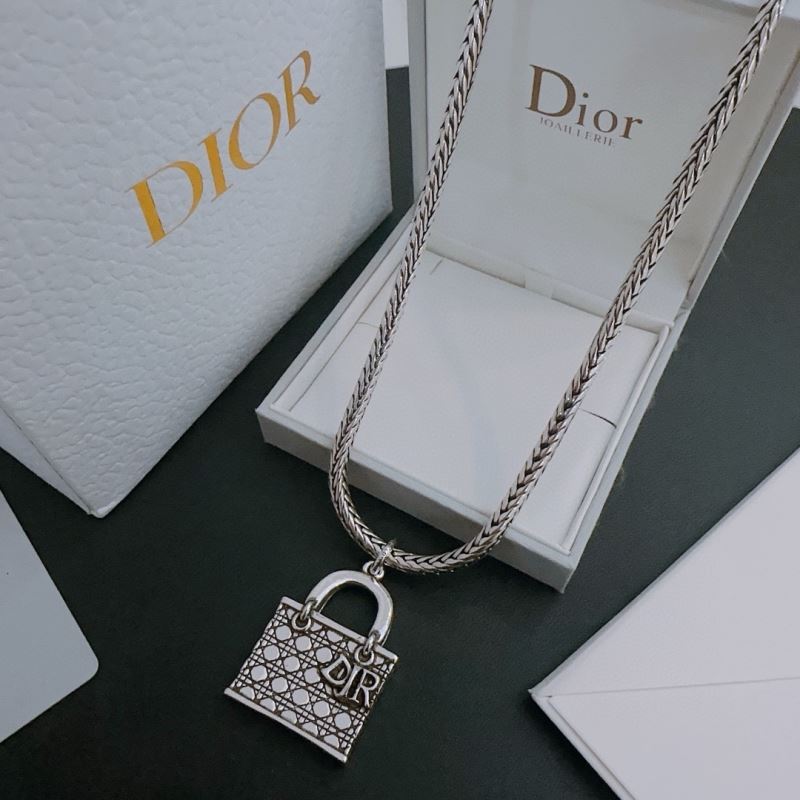 Christian Dior Necklaces